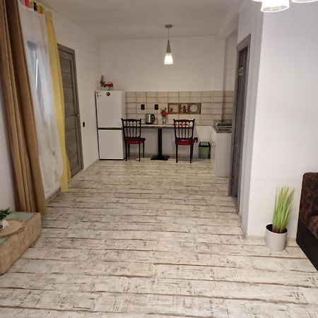Ullysses Guest House Брашов Экстерьер фото