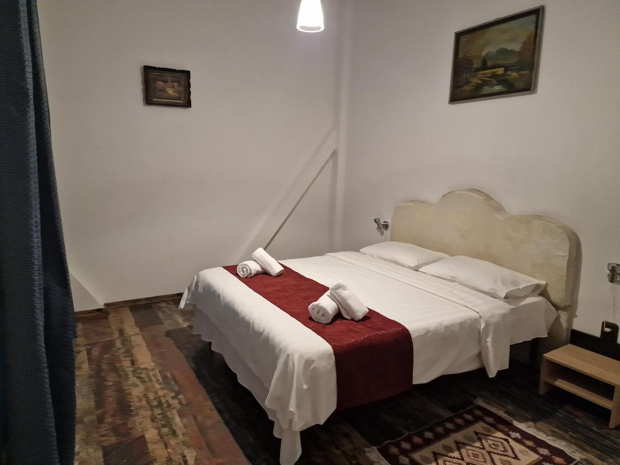 Ullysses Guest House Брашов Экстерьер фото